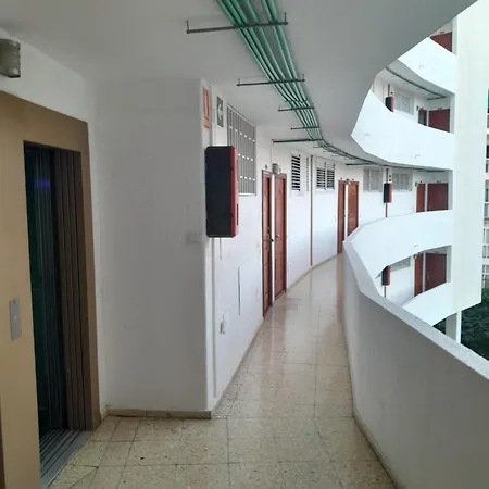 Terrazas Wifi Pool Apartment Playa de las Americas (Tenerife)